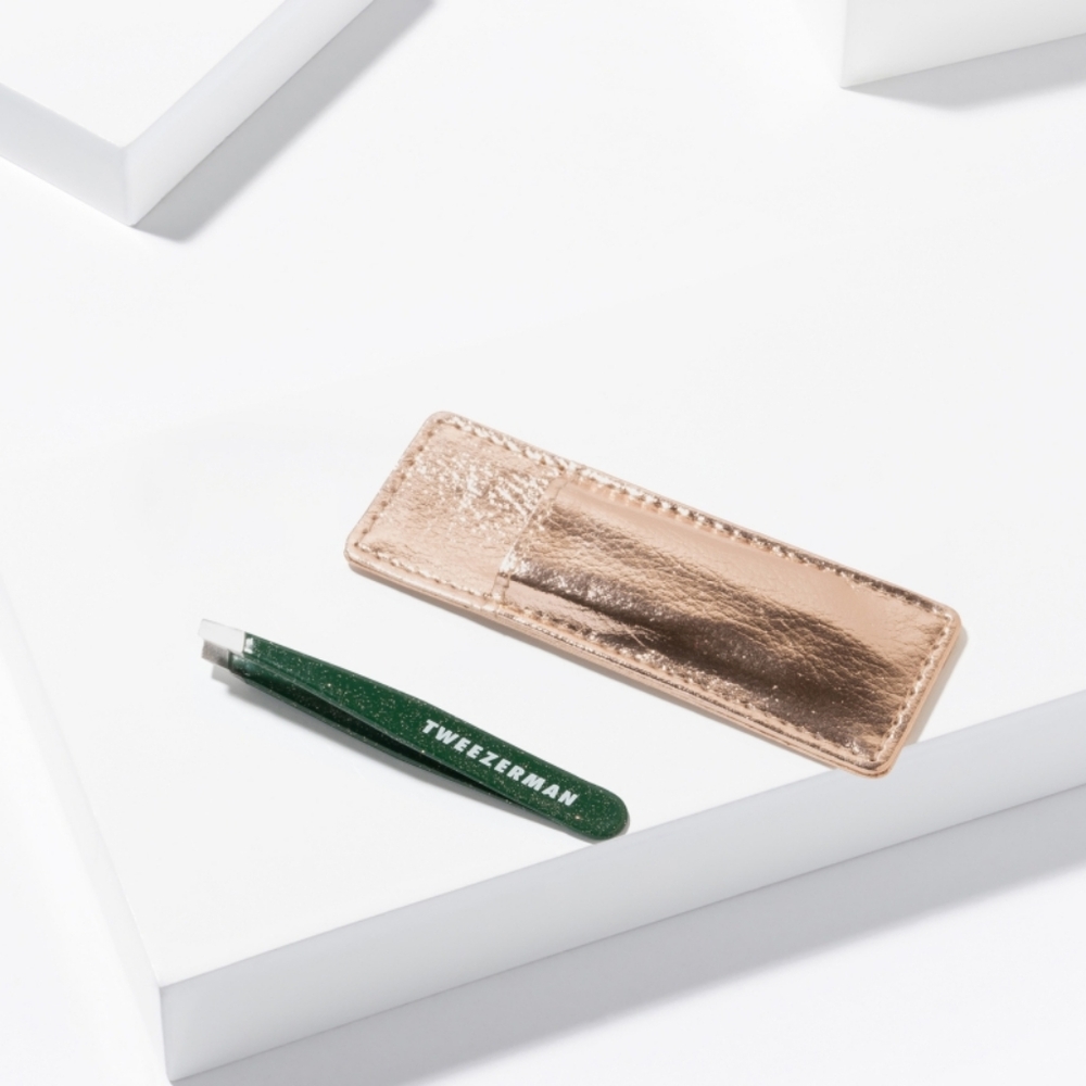 2/$25✨️Tweezerman Mini Tweezer✨️